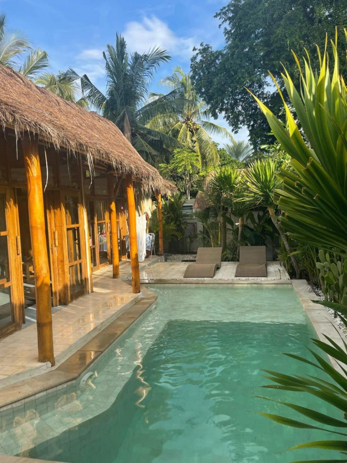 Hotel Tipsea Turtle Gili Air Exterior foto